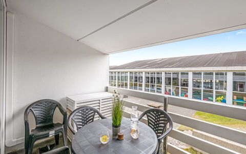 Jari - 200M from the Sea: Huis, Verblijf, Veranda, Siding, Boerderij, Outdoor Structuur