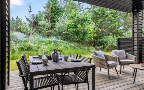 Jonas - from the Sea: Gras, Grasland, Land Lot, Verblijf, Landelijk Gebied, Weide, Garden Gebouwen, Tuin, Schuur
