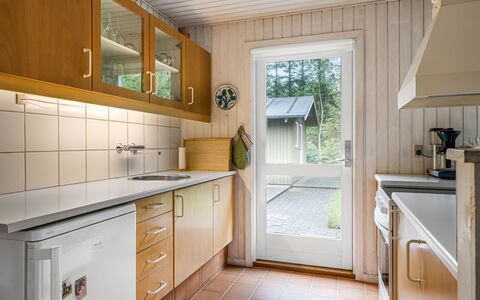 Edle - from the Sea: Gras, Grasland, Land Lot, Verblijf, Landelijk Gebied, Weide, Garden Gebouwen, Tuin, Schuur