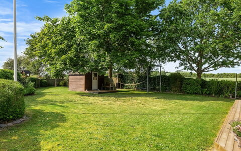 Swipdagh - 150M from the Sea: Gras, Grasland, Land Lot, Verblijf, Landelijk Gebied, Weide, Garden Gebouwen, Tuin, Schuur