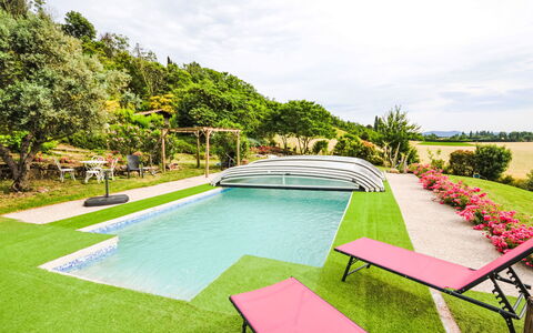 Douce Campagne: Tuin, Buitenmeubels, Toevlucht, Schaduw, Vrije Tijd, Gazon, Eco Hotel, Landscaping, Tent, Park