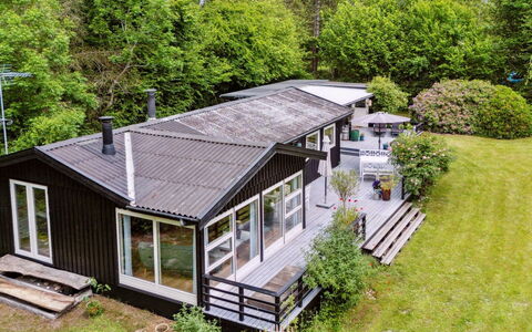 Nette - 100M from the Sea: Gras, Grasland, Land Lot, Verblijf, Landelijk Gebied, Weide, Garden Gebouwen, Tuin, Schuur