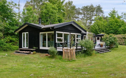 Nette - 100M from the Sea: Gras, Grasland, Land Lot, Verblijf, Landelijk Gebied, Weide, Garden Gebouwen, Tuin, Schuur