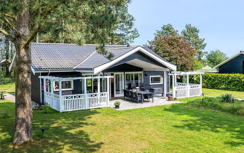Helin - 800M from the Sea: Landgoed, Schaduw, Oprit, Boerderij