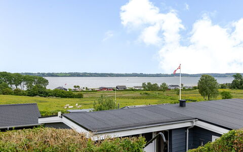 Gyda - 350M from the Sea: Gras, Grasland, Land Lot, Verblijf, Landelijk Gebied, Weide, Garden Gebouwen, Tuin, Schuur