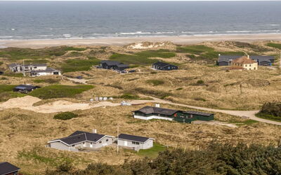 Fridgerd - 300M from the Sea
