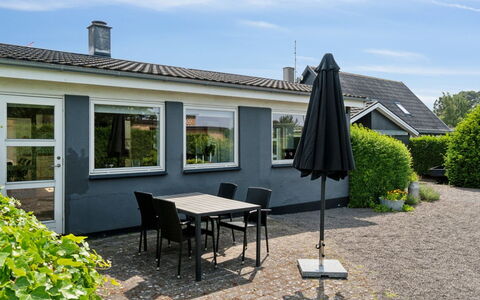Dreng - 250M from the Sea: Landgoed, Schaduw, Oprit, Boerderij