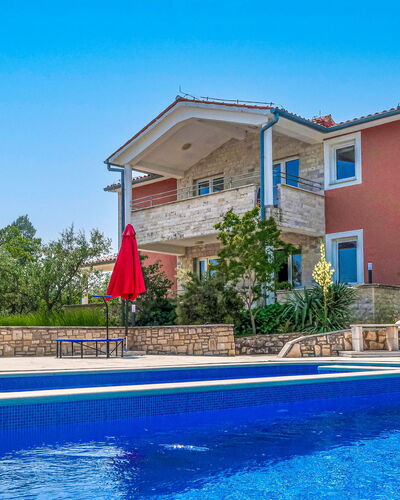 Villa Majmajola
