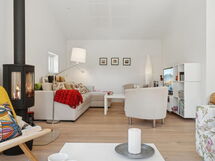 Jerrik - 1.2Km from the Sea