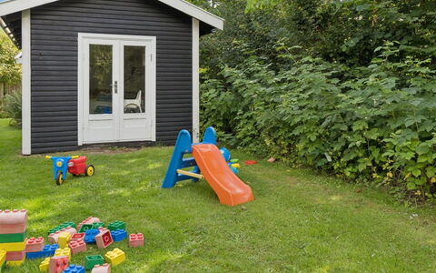 Aria - 1Km from the Sea: Vegetation, Struik, De Lente, Verblijf, Tuin, Schaduw, Backyard, Werf, Stoel