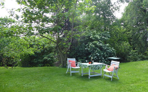 Casa Ballo delle Streghe, Garden, Montebelluna: Meubilair, Groen, Boom, Blad, Tuin, Buitenmeubels, Struik, Stoel, Gazon