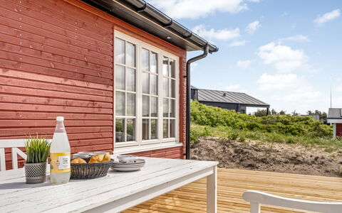 Thine - 250M from the Sea: Huis, Dak, Huis, Verblijf, Schuur, Garden Gebouwen, Siding, Werf, Blokhut, Hut