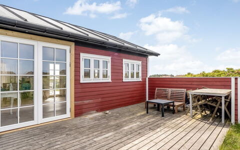 Thine - 250M from the Sea: Huis, Dak, Huis, Verblijf, Schuur, Garden Gebouwen, Siding, Werf, Blokhut, Hut