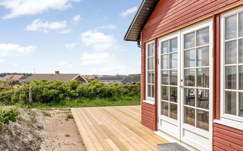 Thine - 250M from the Sea: Huis, Dak, Huis, Verblijf, Schuur, Garden Gebouwen, Siding, Werf, Blokhut, Hut
