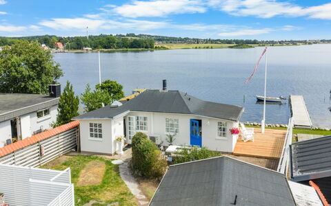 Jorek - 10M to the Fjord: Landgoed, Schaduw, Oprit, Boerderij