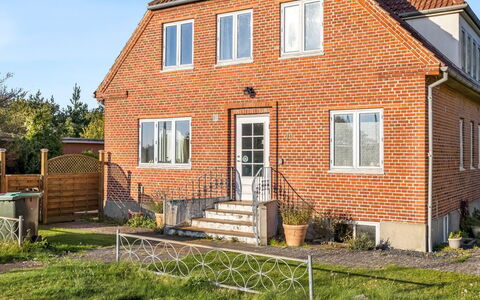 Albina - 4.5Km from the Sea: Landgoed, Schaduw, Oprit, Boerderij