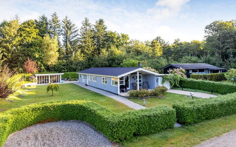 Dorethea - 30Km from the Sea: Landgoed, Schaduw, Oprit, Boerderij