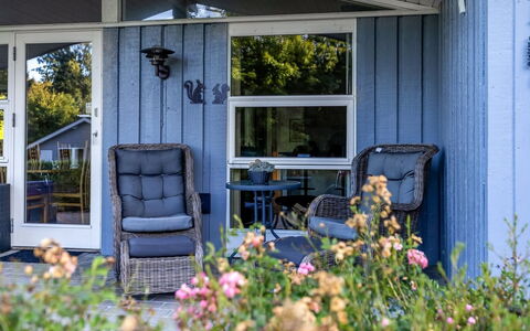 Dorethea - 30Km from the Sea: Landgoed, Schaduw, Oprit, Boerderij