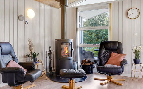 Dorethea - 30Km from the Sea: Landgoed, Schaduw, Oprit, Boerderij