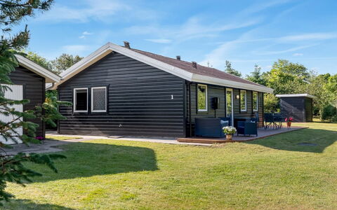 Laris - 700M to the Fjord: Landgoed, Schaduw, Oprit, Boerderij