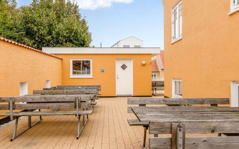 Dorti - 500M from the Sea: Landgoed, Schaduw, Oprit, Boerderij