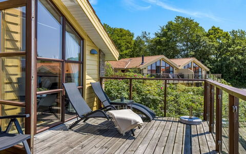 Era - 100M from the Sea: Gras, Grasland, Land Lot, Verblijf, Landelijk Gebied, Weide, Garden Gebouwen, Tuin, Schuur