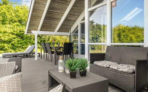 Kai - 400M from the Sea: Landgoed, Schaduw, Oprit, Boerderij