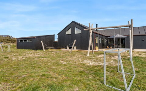 Konrad - from the Sea: Gras, Grasland, Land Lot, Verblijf, Landelijk Gebied, Weide, Garden Gebouwen, Tuin, Schuur