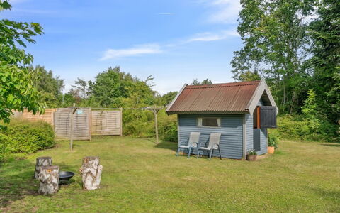 Keke - 2.5Km from the Sea: Landgoed, Schaduw, Oprit, Boerderij