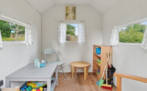 Keke - 2.5Km from the Sea: Landgoed, Schaduw, Oprit, Boerderij