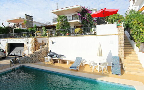 Torre Yato: Zwembad, Eigendom, Gebouw, Huis, Onroerend Goed, Azure, Vakantie, Appartement, Villa, Toevlucht