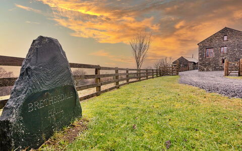 Bretherdale Barn: Hout, Landschap, Grasland, Landelijk Gebied, Hek, Ochtend, Weide, Prairie, Pasture