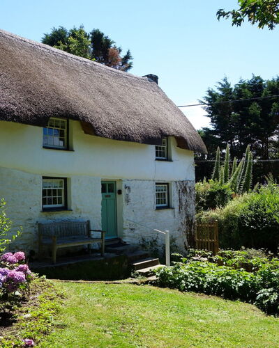 Old Lanvean Cottage