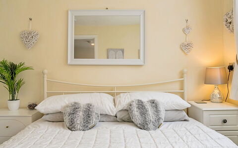Lanteglos Villa: Appartement, Balkon, Schaduw, Jachthaven, Hotel, Dok