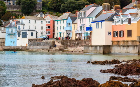 Penlee Narrows, Kingsand: Appartement, Balkon, Schaduw, Jachthaven, Hotel, Dok