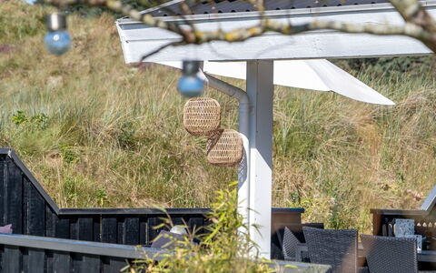 Greta - 2.5Km from the Sea: Hout, Huis, Veranda, Dek, Hardwood, Dak, Beits, Houten Vloer, Eco Hotel
