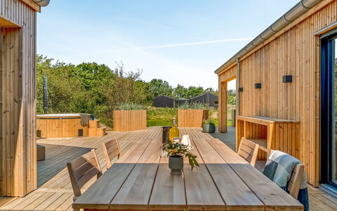 Silja - 900M from the Sea: Gras, Grasland, Land Lot, Verblijf, Landelijk Gebied, Weide, Garden Gebouwen, Tuin, Schuur