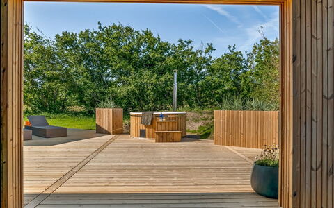 Silja - 900M from the Sea: Gras, Grasland, Land Lot, Verblijf, Landelijk Gebied, Weide, Garden Gebouwen, Tuin, Schuur