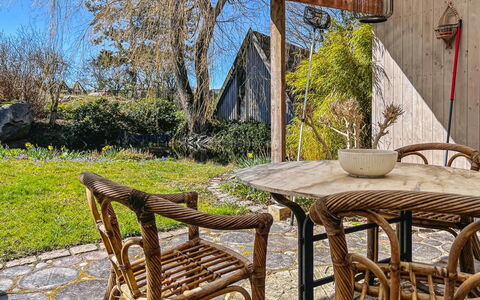 Singa - 600M from the Sea: Appartement, Condominium, Landgoed, Balkon, Villa, Hotel