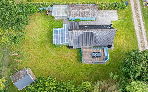 Annalia - 400M from the Sea: Dak, Landschap, Land Lot, Landelijk Gebied, Huis, Vogelperspectief, Groundcover, Verblijf, Luchtfotografie, Tuin