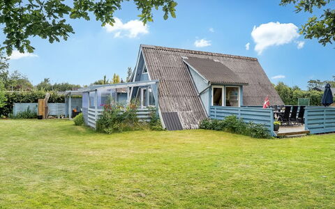 Annalia - 400M from the Sea: Gras, Grasland, Land Lot, Verblijf, Landelijk Gebied, Weide, Garden Gebouwen, Tuin, Schuur