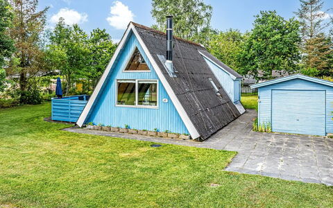 Annalia - 400M from the Sea: Gras, Grasland, Land Lot, Verblijf, Landelijk Gebied, Weide, Garden Gebouwen, Tuin, Schuur
