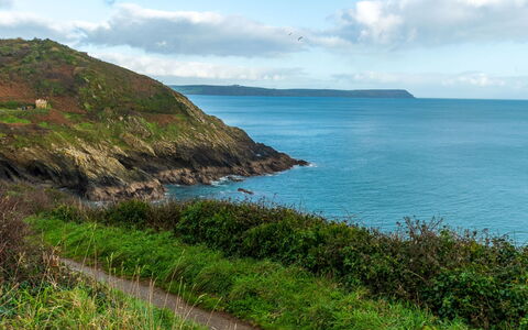 Tregony House: Blauw, Water, Groen, Zwemwater, Kust, Natuurlijk Landschap, Headland, Kust En Oceanic Landvormen,  Felsen\, Zee