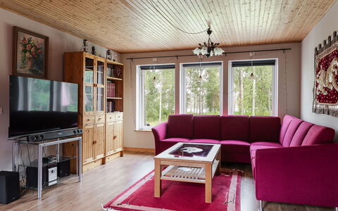 Jönsamåla: Meubilair, Interieur Ontwerp, Hout, Flooring, Plafond, Verdieping, Woonkamer, Bankstel, Huis, Kamer