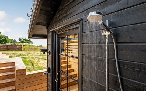 Adia - 650M from the Sea: Landgoed, Schaduw, Oprit, Boerderij