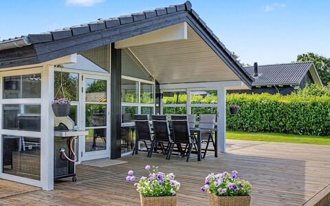 Frederikke - 875M from the Sea: Veranda, Deur, Schaduw, Verblijf, Dek, Buitenmeubels, Outdoor Structuur, Patio, Luifel, Werf