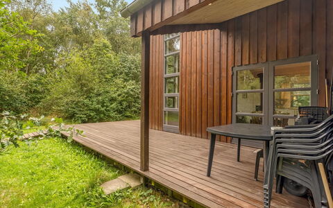 Suna - from the Sea: Gras, Hout, Landelijk Gebied, Struik, Verblijf, Dak, Plain, Land Lot, Huis, Groundcover