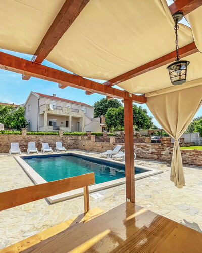 Villa Meri