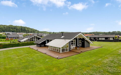 Winald - 150M from the Sea: Gras, Grasland, Land Lot, Verblijf, Landelijk Gebied, Weide, Garden Gebouwen, Tuin, Schuur