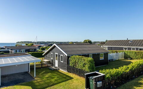 Raymond - 175M from the Sea: Landgoed, Schaduw, Oprit, Boerderij
